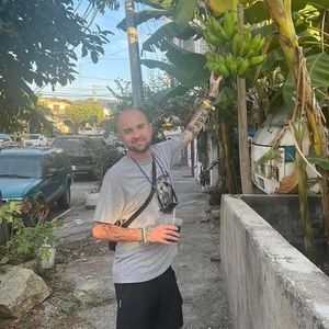 Meet your Posher, Curtis